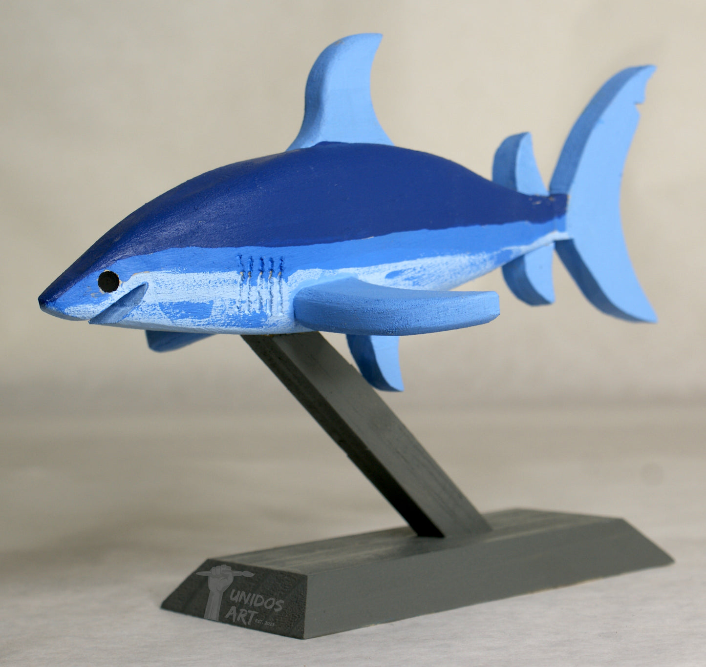 Mako Shark - Statuette