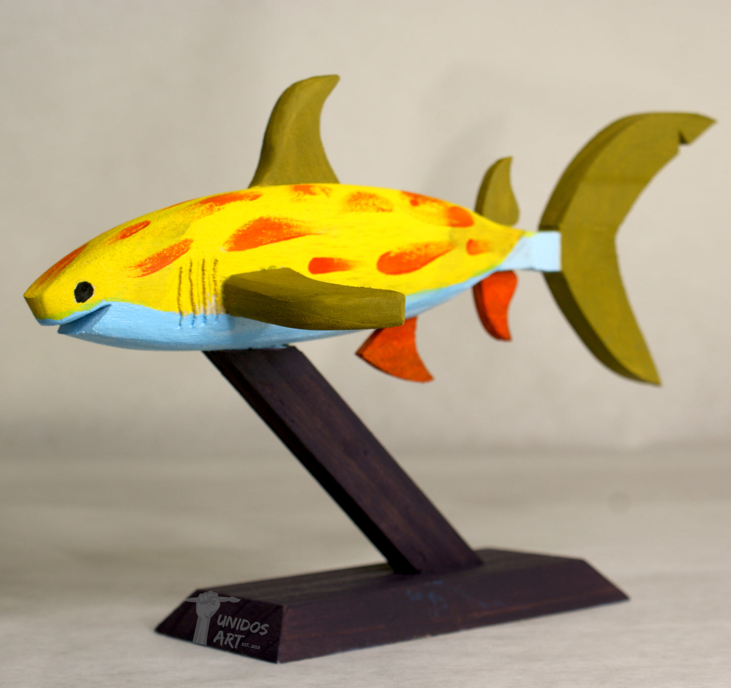 Lemon Shark - Statuette